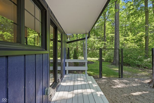 9220 Sandbury Road, Indianapolis, IN 46256