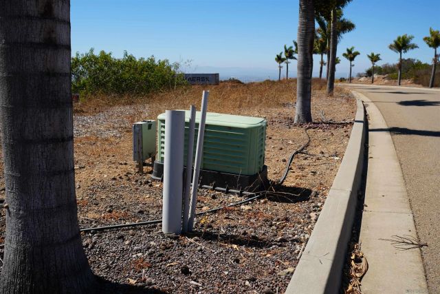 2220 Panoramic Dr. 10, Vista, CA 92084