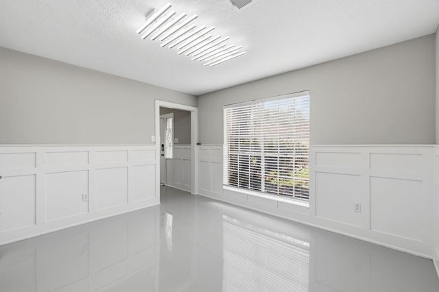3403 Winter Lane, Baytown, TX 77521
