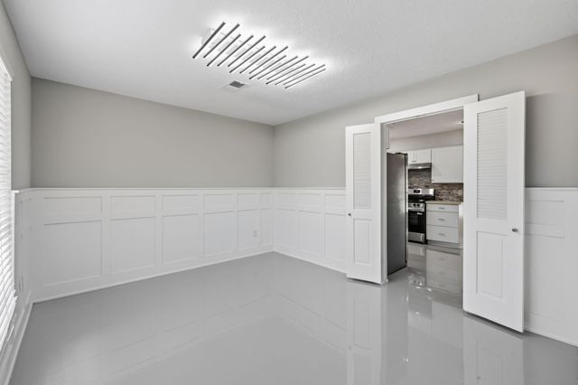 3403 Winter Lane, Baytown, TX 77521