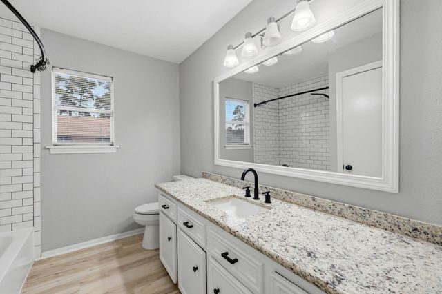 3403 Winter Lane, Baytown, TX 77521