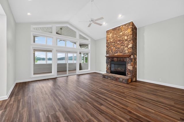 74 Salvatierra Way, Hot Springs Village, AR 71909