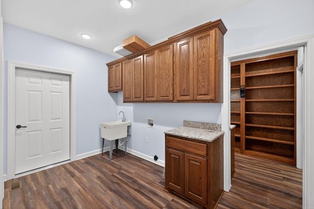 74 Salvatierra Way, Hot Springs Village, AR 71909