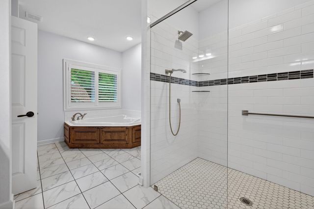 74 Salvatierra Way, Hot Springs Village, AR 71909