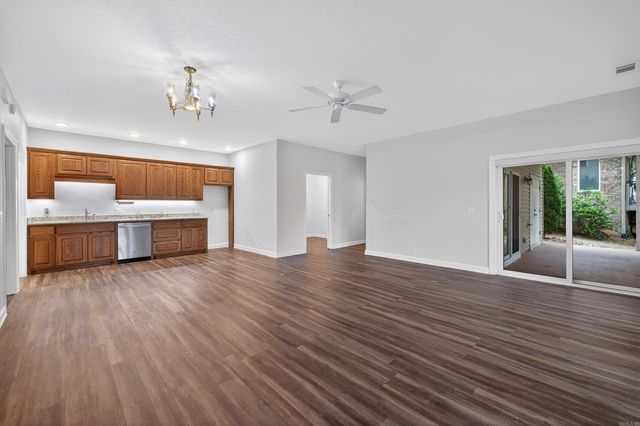 74 Salvatierra Way, Hot Springs Village, AR 71909