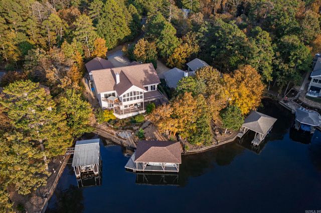 74 Salvatierra Way, Hot Springs Village, AR 71909