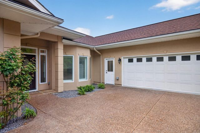 74 Salvatierra Way, Hot Springs Village, AR 71909