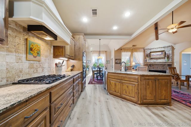 14510 S Vandalia Avenue, Bixby, OK 74008