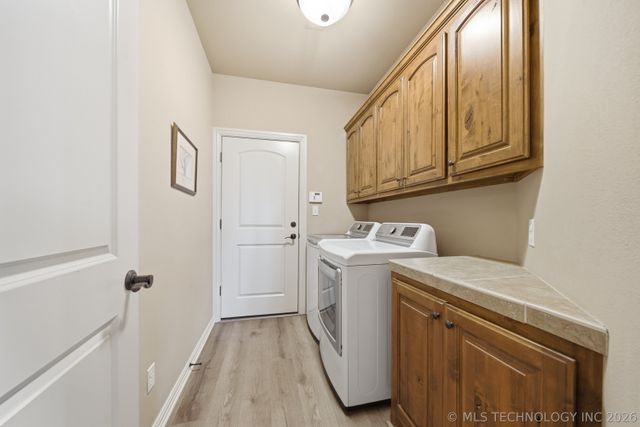 14510 S Vandalia Avenue, Bixby, OK 74008