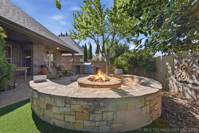 14510 S Vandalia Avenue, Bixby, OK 74008