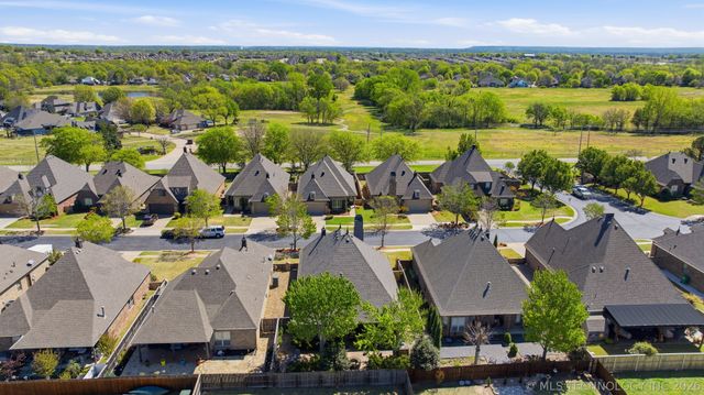 14510 S Vandalia Avenue, Bixby, OK 74008