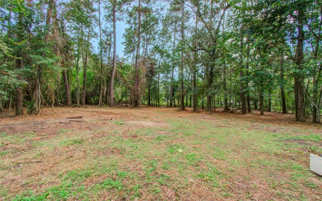 796 County Road 373, Splendora, TX 77372