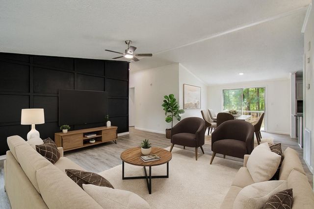 796 County Road 373, Splendora, TX 77372