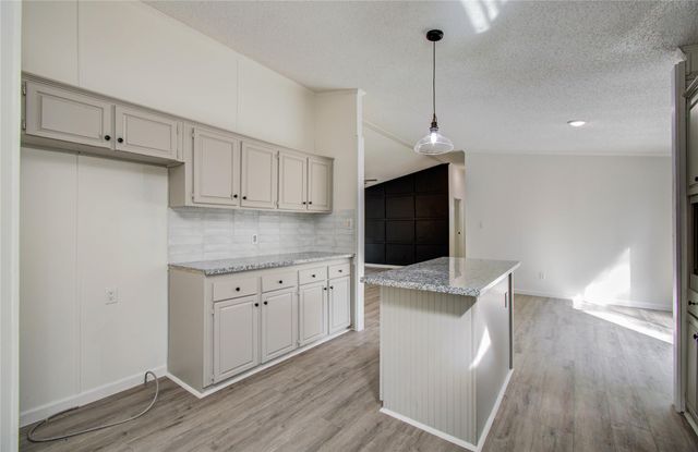 796 County Road 373, Splendora, TX 77372