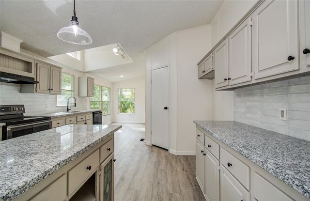 796 County Road 373, Splendora, TX 77372