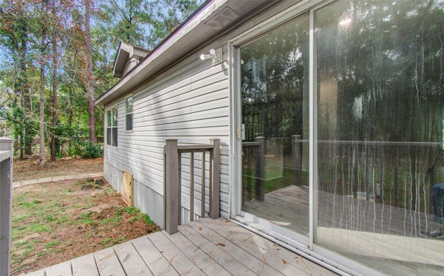 796 County Road 373, Splendora, TX 77372