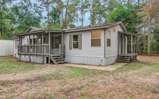 796 County Road 373, Splendora, TX 77372