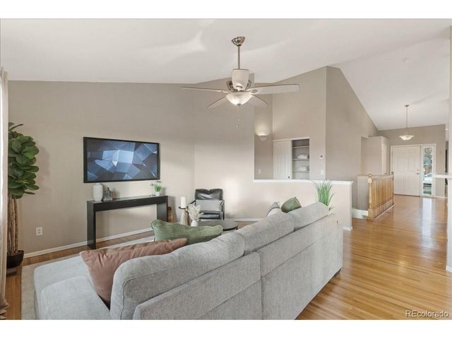 19423 E Tufts Cir, Centennial, CO 80015