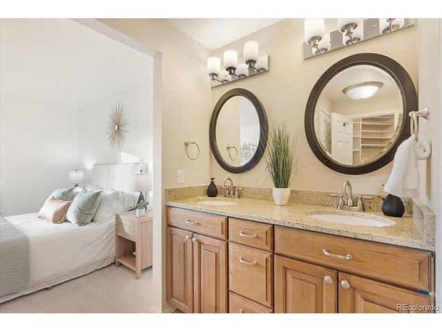 19423 E Tufts Cir, Centennial, CO 80015