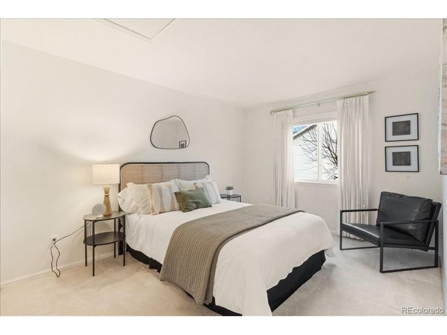 19423 E Tufts Cir, Centennial, CO 80015