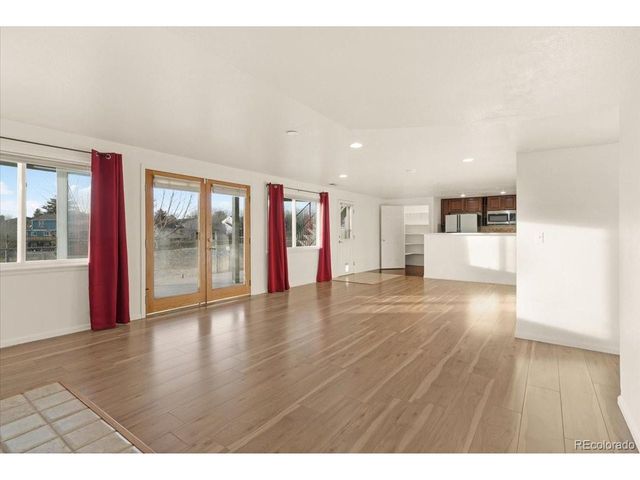 19423 E Tufts Cir, Centennial, CO 80015