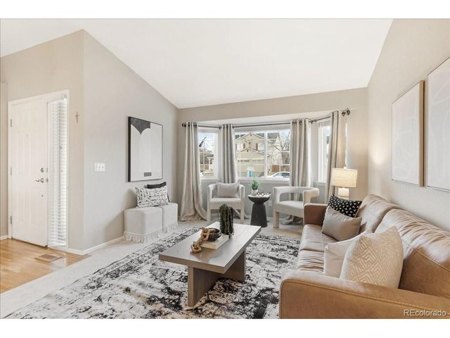 19423 E Tufts Cir, Centennial, CO 80015