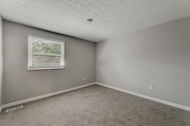 2853 Avati Drive, D5, Columbus, OH 43207