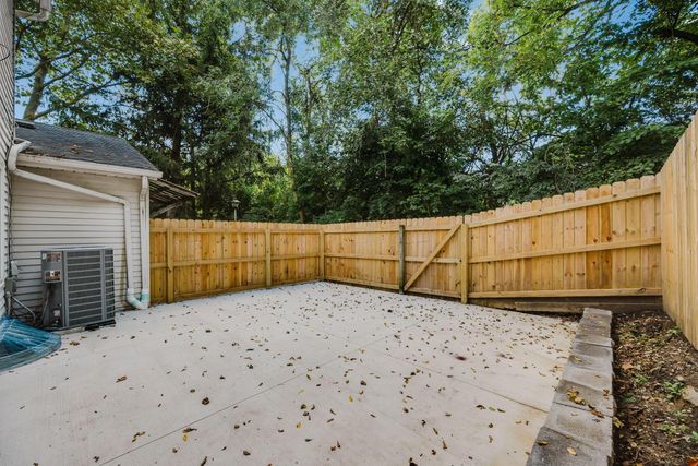 2853 Avati Drive, D5, Columbus, OH 43207