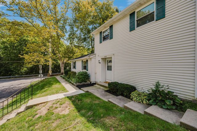 2853 Avati Drive, D5, Columbus, OH 43207