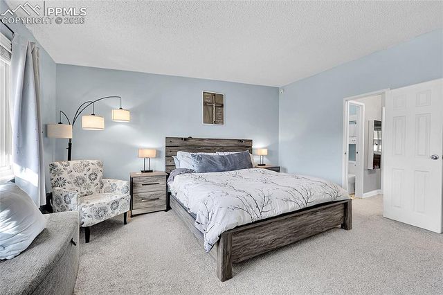 218 W Rockrimmon Boulevard C, Colorado Springs, CO 80919