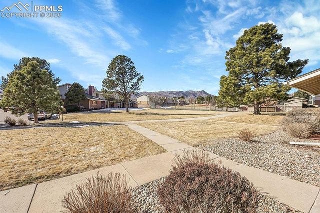 218 W Rockrimmon Boulevard C, Colorado Springs, CO 80919