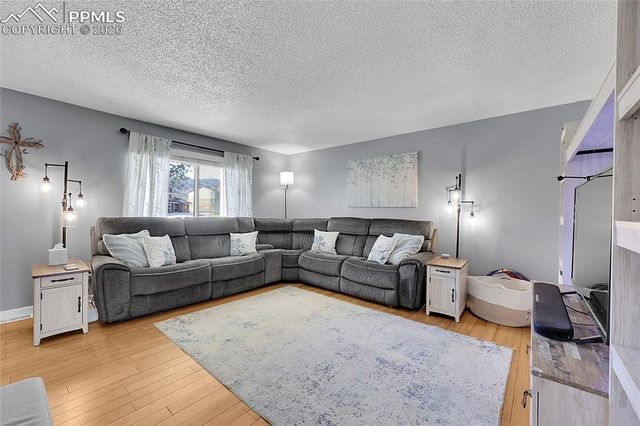 218 W Rockrimmon Boulevard C, Colorado Springs, CO 80919