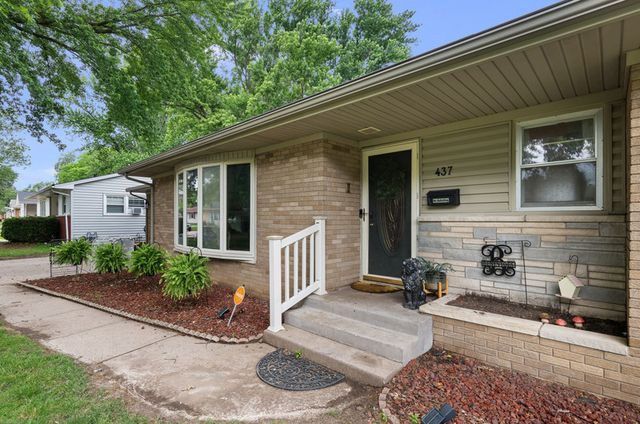 437 26th Avenue, East Moline, IL 61244
