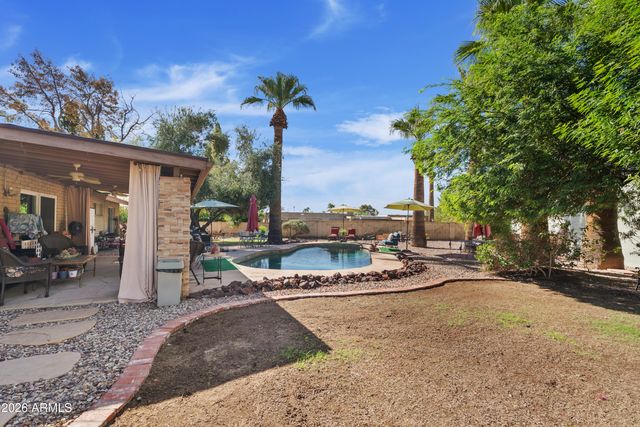 325 W ALEGRE Drive, Litchfield Park, AZ 85340