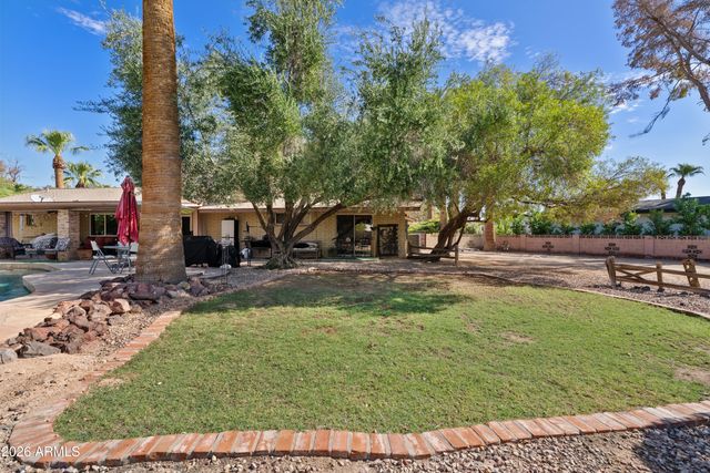 325 W ALEGRE Drive, Litchfield Park, AZ 85340
