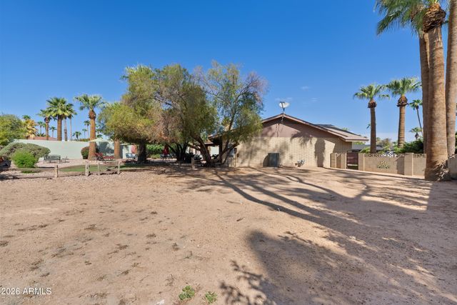 325 W ALEGRE Drive, Litchfield Park, AZ 85340