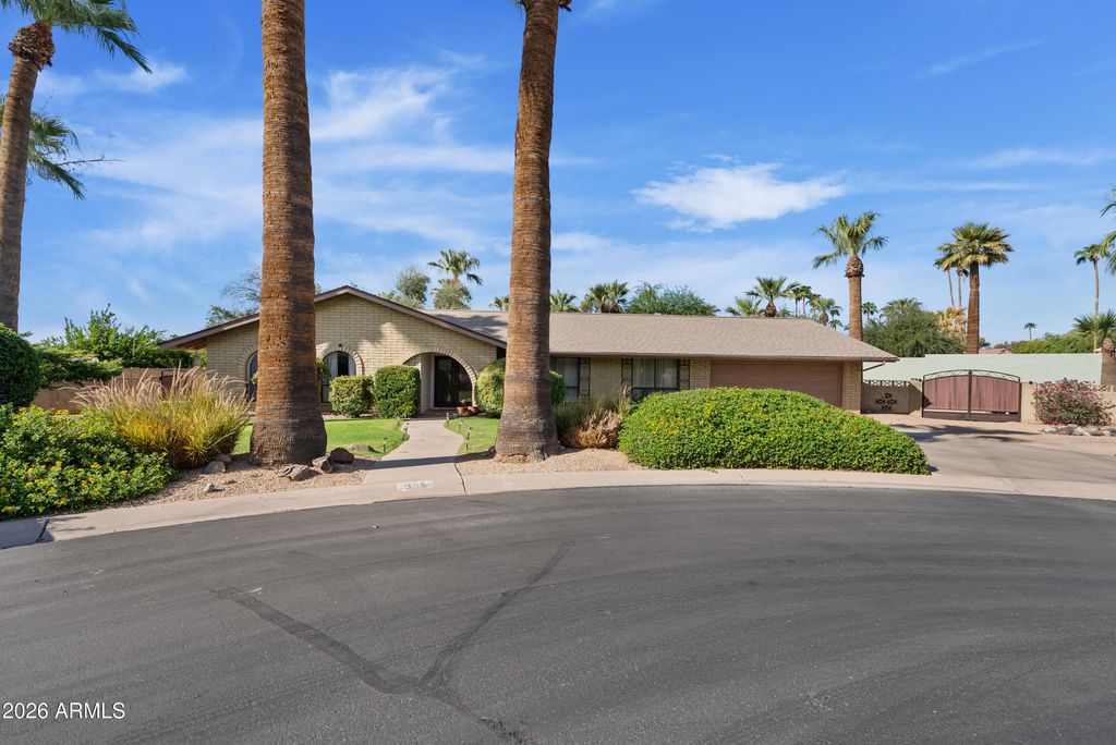 325 W ALEGRE Drive, Litchfield Park, AZ 85340 — photo 5