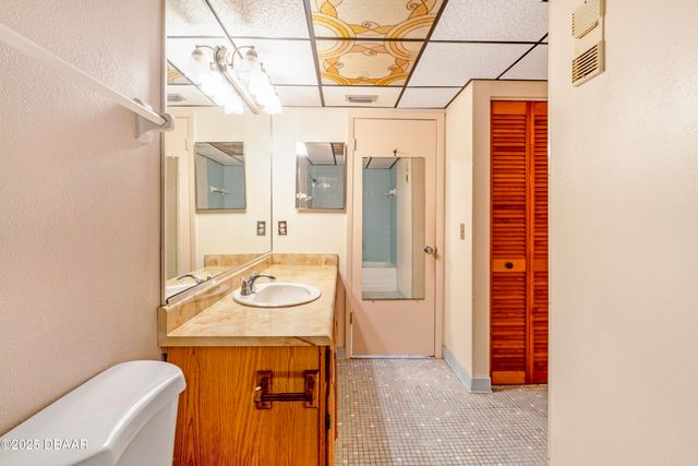 100 Silver Beach Ave Apt 816, Daytona Beach, FL 32118