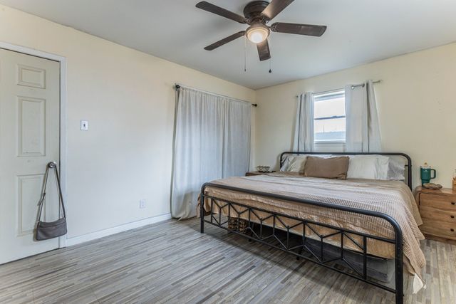 314 S Rita Street, Lacy Lakeview, TX 76705