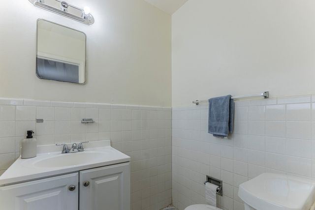 314 S Rita Street, Lacy Lakeview, TX 76705