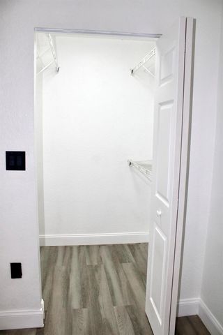 2820 N Oakland Forest Drive N 106, Oakland Park, FL 33309