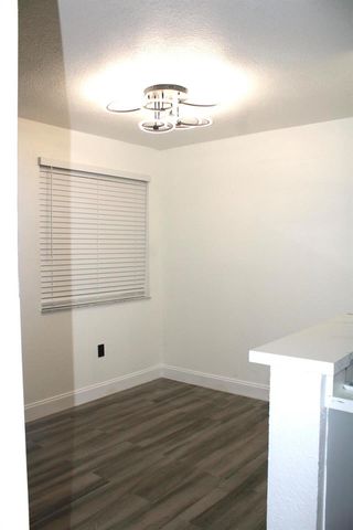2820 N Oakland Forest Drive N 106, Oakland Park, FL 33309