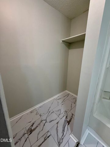 7721 Kingsberry Court, Raleigh, NC 27615