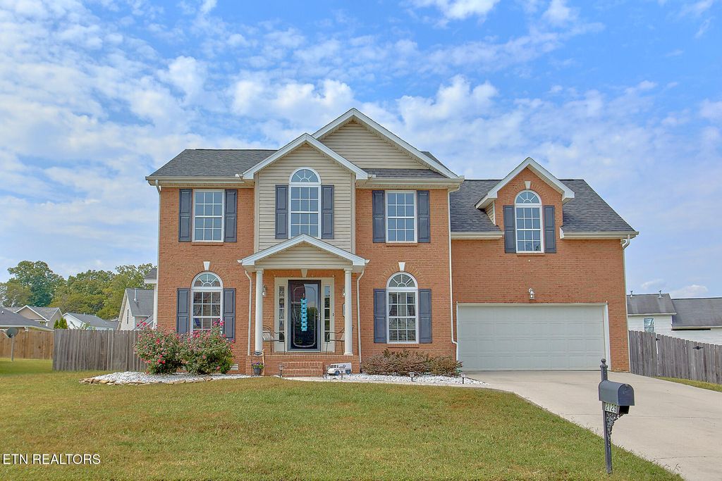 2129 Blue Sage Lane, Knoxville, TN 37924