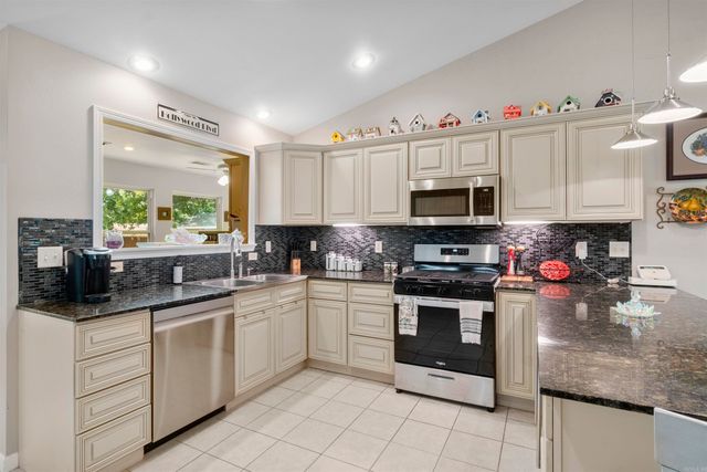 1412 Ridgefield, Heber Springs, AR 72543