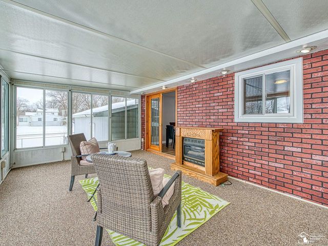 370 S Monroe Road, Blissfield, MI 49228