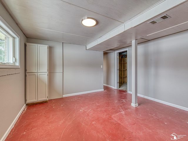 370 S Monroe Road, Blissfield, MI 49228