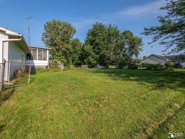 370 S Monroe Road, Blissfield, MI 49228