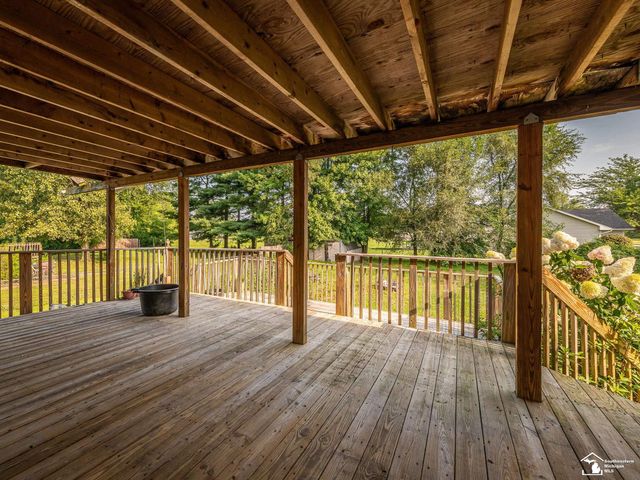 370 S Monroe Road, Blissfield, MI 49228