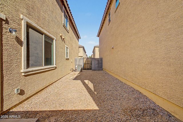 905 E AGUA FRIA Lane, Avondale, AZ 85323